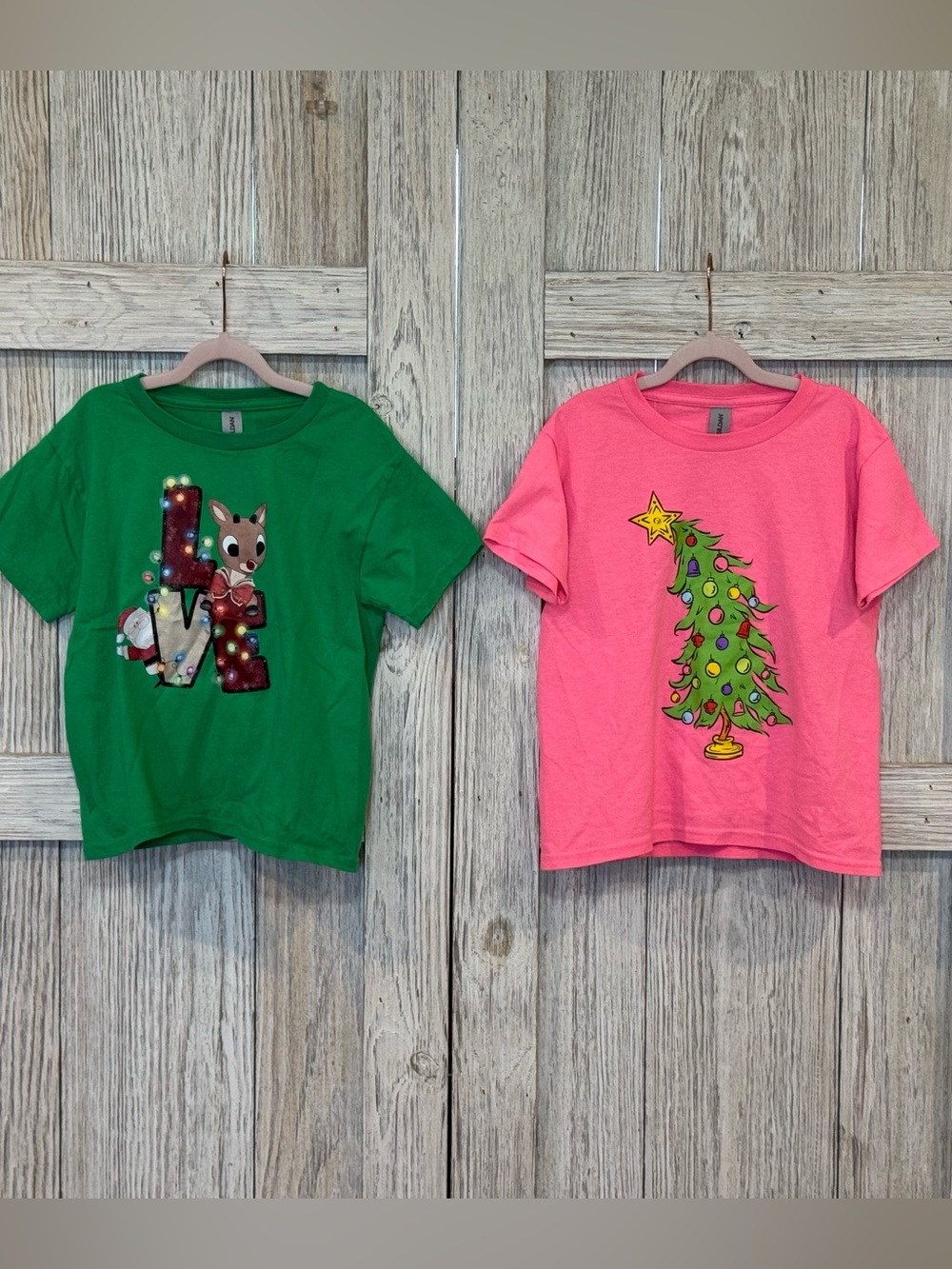 Gildan Pink Christmas Tree Tee & Green Holiday Reindeer Tee - Sz YS